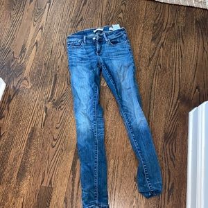 Levis 711 skinny jeans size 25
